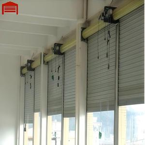 Porte à enroulement automatique en acier coloré, galvanisée, résistante au vent, porte de sécurité à enroulement pour entrepôt, usine industrielle - Product Image 4