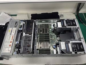 ขายส่งเซิร์ฟเวอร์แบบแร็ค R960 4U รุ่นที่ 4 พร้อมโปรเซสเซอร์ Xeon Scalable 480GB SSD และพาวเวอร์ซัพพลาย 4*1800W มีสินค้าในสต็อก - Product Image 4