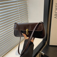 YY0170 Nouvelle Collection Printemps-Été – Sac Bandoulière Simple Style Sous le Bras avec Chaînes Tendance et Doublure Luxe pour Filles et Femmes