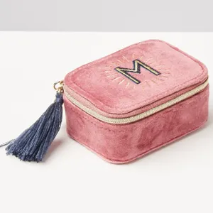 Sac à cosmétique rose avec pompon, 50 pièces, vente en gros, sac de maquillage en peluche monogramme pour femmes