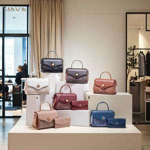 Sac à Main Femme de Luxe <span class=keywords><strong>QAZA</strong></span> 2025, Grande Capacité, Couleur Unie, Imperméable, Fermeture Éclair, Motif Pierre, Sac à Bandoulière - Product Image 1