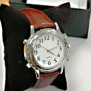 Reloj Multifuncional Analógico-Digital Parlante para Personas Ciegas, Reloj de Cuarzo para Hombre de Acero Inoxidable con Esfera de Números Árabes - Product Image 1