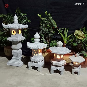 <span class=keywords><strong>Lanterne</strong></span> <span class=keywords><strong>japonaise</strong></span> en <span class=keywords><strong>granit</strong></span> blanc Yukimi sculptée à la main pour cour extérieure et jardin - Product Image 5