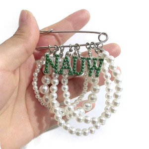 Женская брошь с Зелеными камнями - Product Image 4