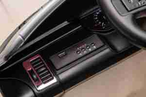 Auto Eléctrico para Niños Modelo Rover con Licencia Oficial, Range <span class=keywords><strong>Evoque</strong></span>, con Batería, Control Remoto 2.4G, Ruedas de EVA, Asiento de Plástico PP - Product Image 4