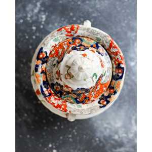 Azucarera Pequeña de Hierro de Mason con Patrón Imari, Principios/Mediados del Siglo XIX, Metal para Cocina o Uso Decorativo en Bodas y Restaurantes - Product Image 3