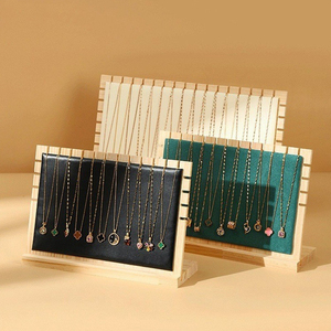 Nhà Máy Bán Buôn Đồ Trang Sức Gỗ Sang Trọng Hiển Thị Bằng Gỗ Giá Đồ Trang Sức Hiển Thị Đứng Mặt Dây Chuyền Vòng Cổ Lưu Trữ Giá Hiển Thị Giá - Product Image 3