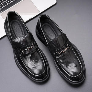 Zapatos Formales de Negocios de Lujo Hechos a Mano en Cuero Suave y Cómodo de Estilo Italiano, Zapatos de Boda de Alta Calidad, Tendencia de Moda, Flexibles - Product Image 6