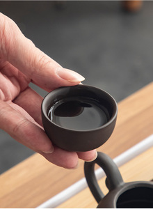 Biểu tượng tùy chỉnh du lịch Tea Set Trung Quốc Kung Fu ấm trà gốm xách tay màu tím đất sét ấm trà ấm trà hợp tác Bộ quà tặng cho người đàn ông - Product Image 6