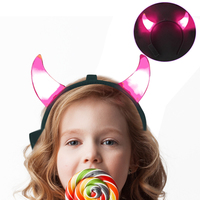 Serre-tête unisexe LED mini cornes de diable, alimenté par piles, en plastique rouge, pour Halloween, concerts, raves, Nouvel An, commande en gros
