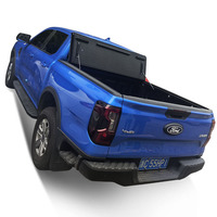 Couverture de benne de camionnette noire en alliage d'aluminium, profil bas, rigide, pliable en trois parties, étanche, avec verrouillage, installation sans perçage pour