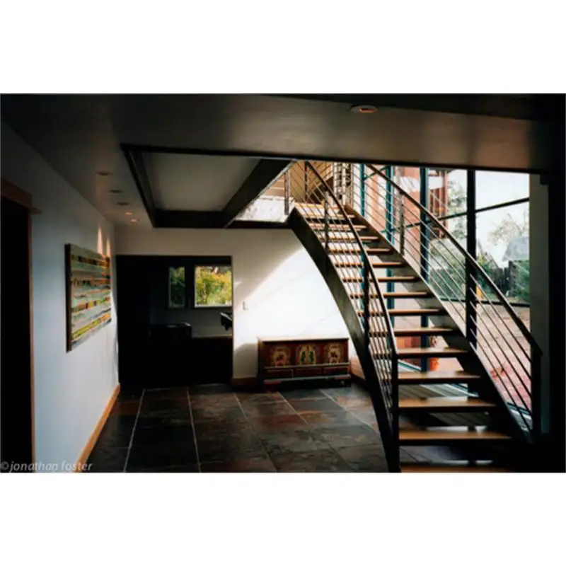 Escadas de madeira modernas, arco de vidro curvo escada para villa