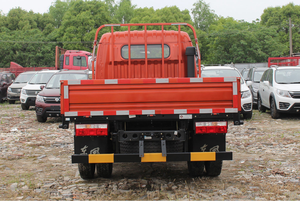 Dongfeng 4x2 <span class=keywords><strong>camion</strong></span> cargo 8 <span class=keywords><strong>tonnes</strong></span> petit <span class=keywords><strong>camion</strong></span> trucs transport utilisé petits camions cargo d'occasion - Product Image 4