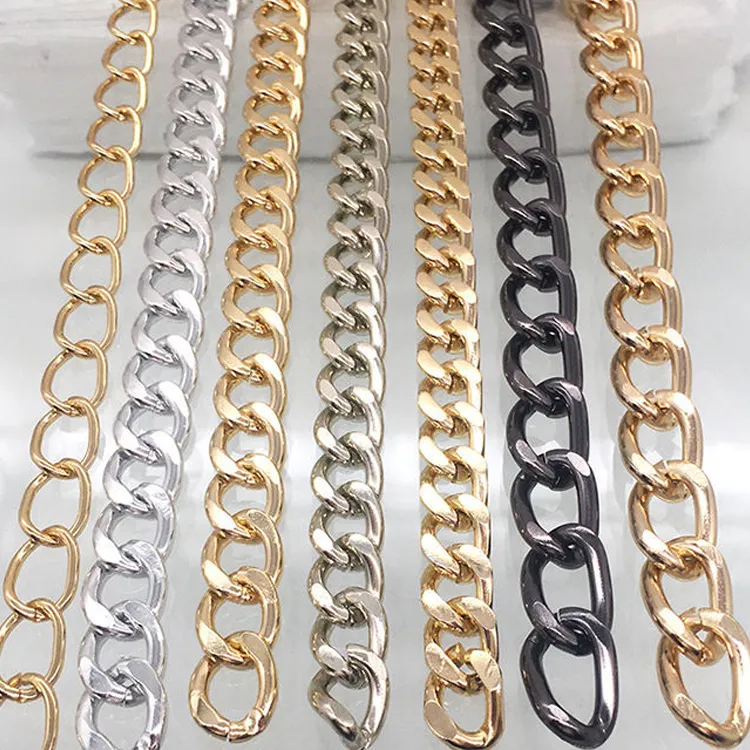 Factory Wholesale Kinds Metal Chains Aluminum Twist Chains Light Gold Metal Bag Chains For Handbags Shoulder Strap