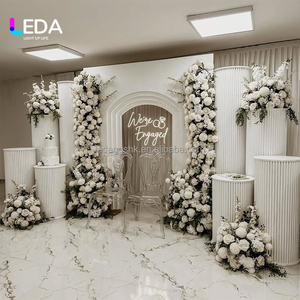Arche de mariage moderne en acrylique blanc LEDA avec support – Taille personnalisable – Nouvelle arrivée – Décoration de scène de mariage - Product Image 3