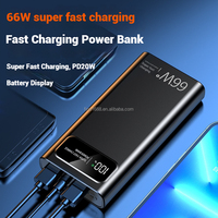 Vente en gros d'usine Banque d'alimentation portable 30000mAh Quatre sorties USB Grande capacité Chargeur de téléphone portable USA Royaume-Uni Italie