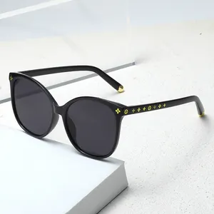 2024 estilo de moda marca de lujo gafas de sol rectangulares moda UV400 gafas de diseñador para hombres