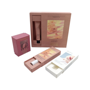 Caja <span class=keywords><strong>de</strong></span> Embalaje <span class=keywords><strong>de</strong></span> Papel Personalizada para Aceites <span class=keywords><strong>de</strong></span> Oliva, Caja <span class=keywords><strong>de</strong></span> Embalaje para Botellas <span class=keywords><strong>de</strong></span> Aceite Esencial Cosmético con Colgador y Ventana - Product Image 5