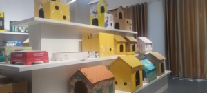 Rechthoekig dierenhuis met klittenbandsluiting - waterdicht golfkarton, schattig katten- en hondenhuis - Product Image 6