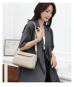 Fashion Ladies Large Capacity Solid Color Wild Shoulder Messenger Bag Soft Pu Leather Casual <b>Tote</b> Handbag for Women - Product Image 3