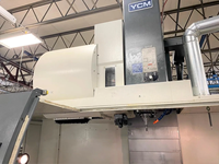 Centre d'usinage vertical CNC TV158B d'occasion Taiwan YCM, centre d'usinage vertical CNC TV158A, système CNC à trois axes FANUC