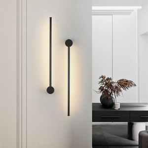 Lámpara de Pared Moderna Minimalista de Aluminio con Luz LED Cálida y Regulación Continua para Dormitorio, Sala de Estar o Pasillo - Product Image 1