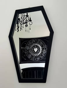 Wooden Gothic Coffin-Shaped <b>Decorative</b> Mirror <b>Halloween</b> Backdrop for Bedroom Bathroom Wall Hanging - Product Image 1