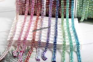 Grosir perhiasan Fashion SS8 kristal AB baris ganda 2 baris warna cakar rantai dijahit Motif berlian untuk pakaian kaca - Product Image 2