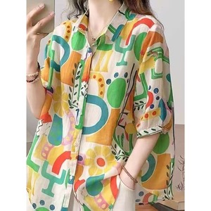 Nuova Camicia Estiva da <span class=keywords><strong>Donna</strong></span> 2026 all'Ingrosso con Stampa Floreale Geometrica Astratta, Colletto a Punta, Manica Corta, Vestibilità Ampia, in Lino e Cotone Crema - Product Image 4