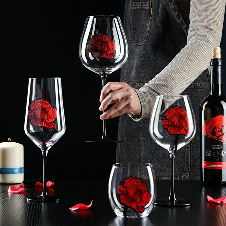 新しいカスタマイズクリエイティブローズ刻印ワイングラス茎赤ワイングラスセット家庭用ゴブレットホワイトブルゴーニュワインウイスキーグラス