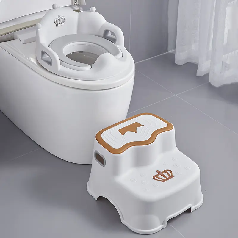 New Crown Design Assento De Treinamento Potty Do Bebê Com Alça Kids Toilet Seat Redutor Criança Portable Toilet Seat Potty Trainer