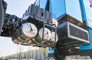 รถบรรทุกตีนตะขาบ Sany 6x4 ดีเซล เกียร์อัตโนมัติ 12 สปีด รับน้ำหนักได้มากกว่า 50 ตัน มาตรฐานยูโร 5 ระบบกันสะเทือนแบบลม สำหรับงานขนส่งเหมืองแร่ใหม่ - Product Image 4