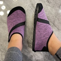 Chaussures aquatiques respirantes pour hommes, à bout large, avec sangle de maintien, résistantes aux odeurs, séchage rapide, tige en Spandex, semelle antidérapante