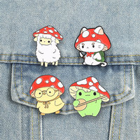 En gros, épingles de revers en émail rigide et badges en métal personnalisés, motifs animaux mignons (Champignon, Chat, Mouton, Grenouille, Poussin)