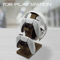 Bureau de jeu vidéo en bois sur pied à deux niveaux avec manette et support pour casque d'écoute et support pour casque d'écoute