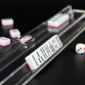 Elegante Soporte de Acrílico Transparente Personalizado para Mahjong con Empujadores, Diseño Portátil para Jugar al Mahjong Clásico - Product Image 3
