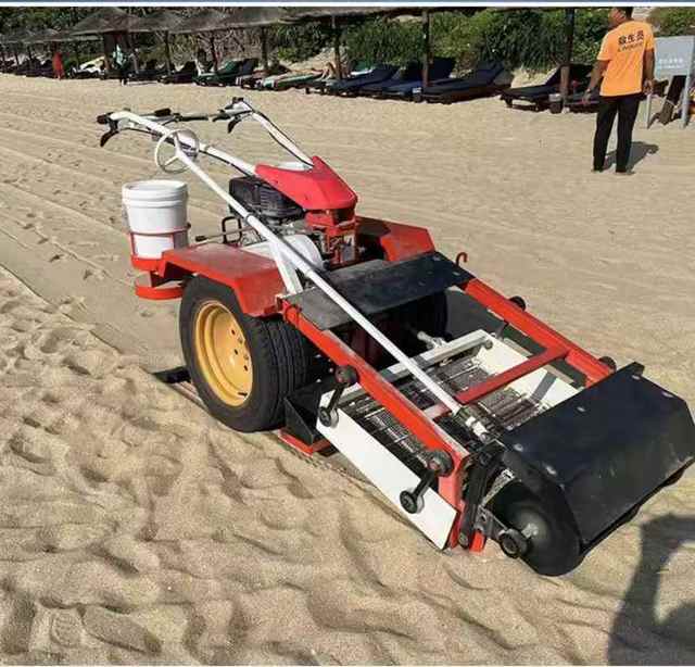 The Hand-pushed Beach Cleaning Machine Simple use