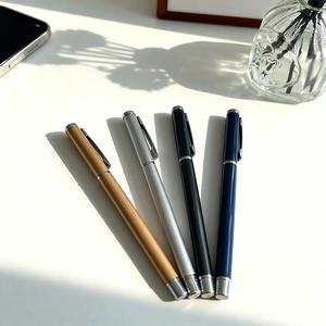 Stylo bille publicitaire en plastique, pas cher, en gros, avec logo personnalisé pour cadeaux promotionnels - Product Image 4