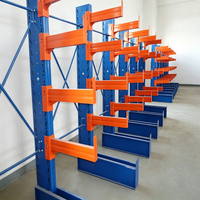 Étagères cantilever robustes à simple face, système d'étagères cantilever en acier sur mesure pour entrepôt