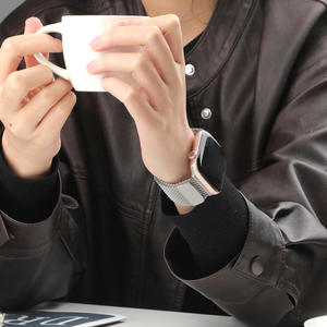 Venta caliente y de moda para <span class=keywords><strong>correa</strong></span> de reloj <span class=keywords><strong>Apple</strong></span> con <span class=keywords><strong>correa</strong></span> de hebilla magnética de metal de malla gruesa 38/40/41mm - Product Image 5