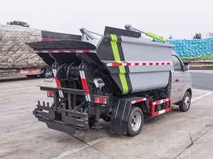 Compacteur <span class=keywords><strong>de</strong></span> déchets 3495 kg Masse totale en ordre du véhicule Diesel 4x2 Transmission automatique Emission EURO 5 Garantie <span class=keywords><strong>de</strong></span> 2 ans - Product Image 5