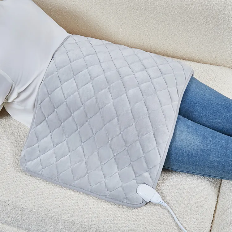 2023 Black Friday selling trendy safe heating pads US standard heating pad small electric blanket