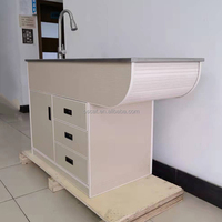 Table de manipulation des animaux OSCAT avec cadre en bois, plateau en acier inoxydable 304, robinet d'eau rétractable, dimensions L1400xW600xH880mm