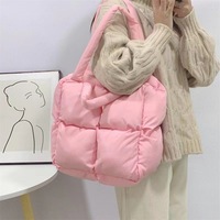 Sac fourre-tout en coton personnalisé de haute qualité pour femme, style matelassé et rembourré, avec fermeture éclair et logo imprimé, sac de shopping tendance