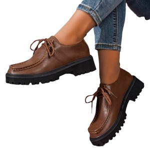 รองเท้าหนังผู้หญิงสไตล์อังกฤษ พื้นหนา รุ่นใหม่ล่าสุดสำหรับฤดูใบไม้ร่วง ส้นสูงแบบย้อนยุค ผูกเชือกด้านหลัง ดีไซน์เรียบหรู - Product Image 5
