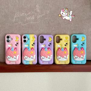 Custodia per cellulare in silicone 3D a forma di <span class=keywords><strong>unicorno</strong></span> arcobaleno con supporto retrattile e finitura spray, compatibile con <span class=keywords><strong>iPhone</strong></span> 16 - Product Image 1