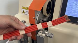 Machine à enrouler le ruban adhésif industriel de bonne qualité ±2 mm de précision de positionnement Outil automatique d'enroulement du ruban adhésif - Product Image 6