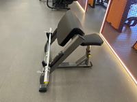 Équipement de fitness professionnel MND Fitness, banc de musculation assis MND Fitness