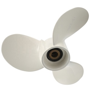 Hélice hors-bord 7 <span class=keywords><strong>1</strong></span>/2X8-Ba blanche 6E0-45941-01-El pour <span class=keywords><strong>Yamaha</strong></span> Mariner 4-6Hp 3 pales 9 cannelures rotation à droite - Product Image 1