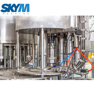 Machine de remplissage liquide de bouteille de CGF8-8-4 SKYM Machine de capsulage et d'étiquetage de remplissage de bouteille d'eau 3 en 1 - Product Image 3